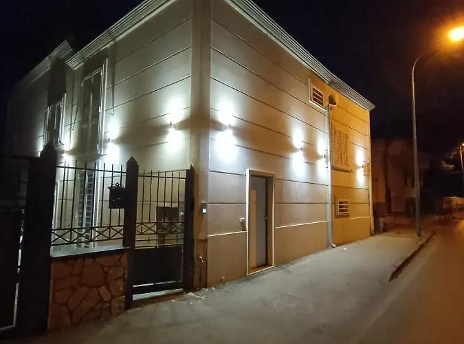 Locus Amoenus A Pochi Passi Dagli Scavi * Pompeya